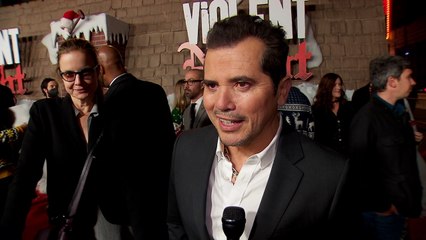 Violent Night Antagonist Actor John Leguizamo LA Premiere Interview