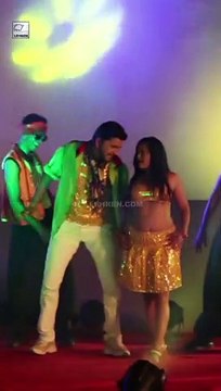 Gunjan Singh Bhojpuri Gaana Naseeb Ki Shooting Karte Huye