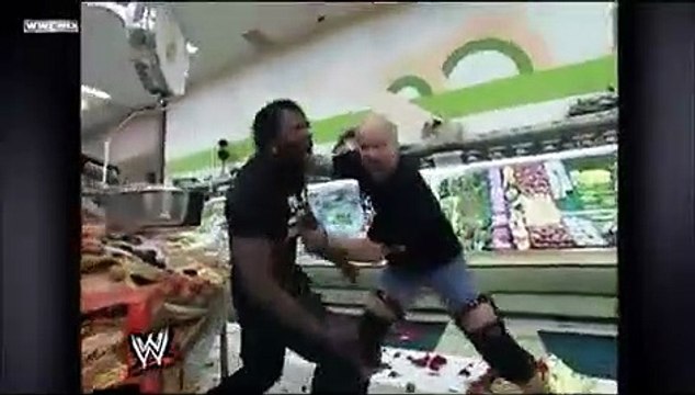 Stone Cold Steve Austin vs Booker-T in a supermarket