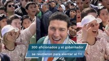 Samuel García y su esposa viven la derrota de la Selección con 300 aficionados en Monterrey 