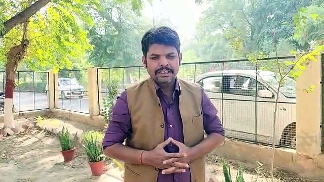 The sons of the earth are chilling for water in the cold weather, farmers are sitting on hunger strike after sacrificing food for water