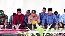 Kapolres Bener Meriah Bersama Forkopimda Melakukan Panen Raya Tomat Di Kebun Ketahanan Pangan Binaan Bhabinkamtibmas