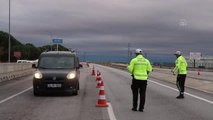 KIRKLARELİ - Trakya'da trafik ekipleri ticari araçlarda 