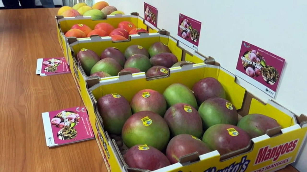 Star Wars inspired R2E2 mango celebrates 40 years in Australia - video ...