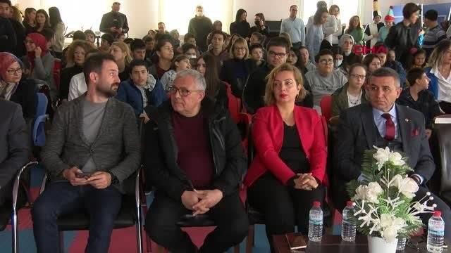 LİSELİLERDEN KARDEŞ OKULDAKİ ÖZEL ÇOCUKLARA ZİYARET
