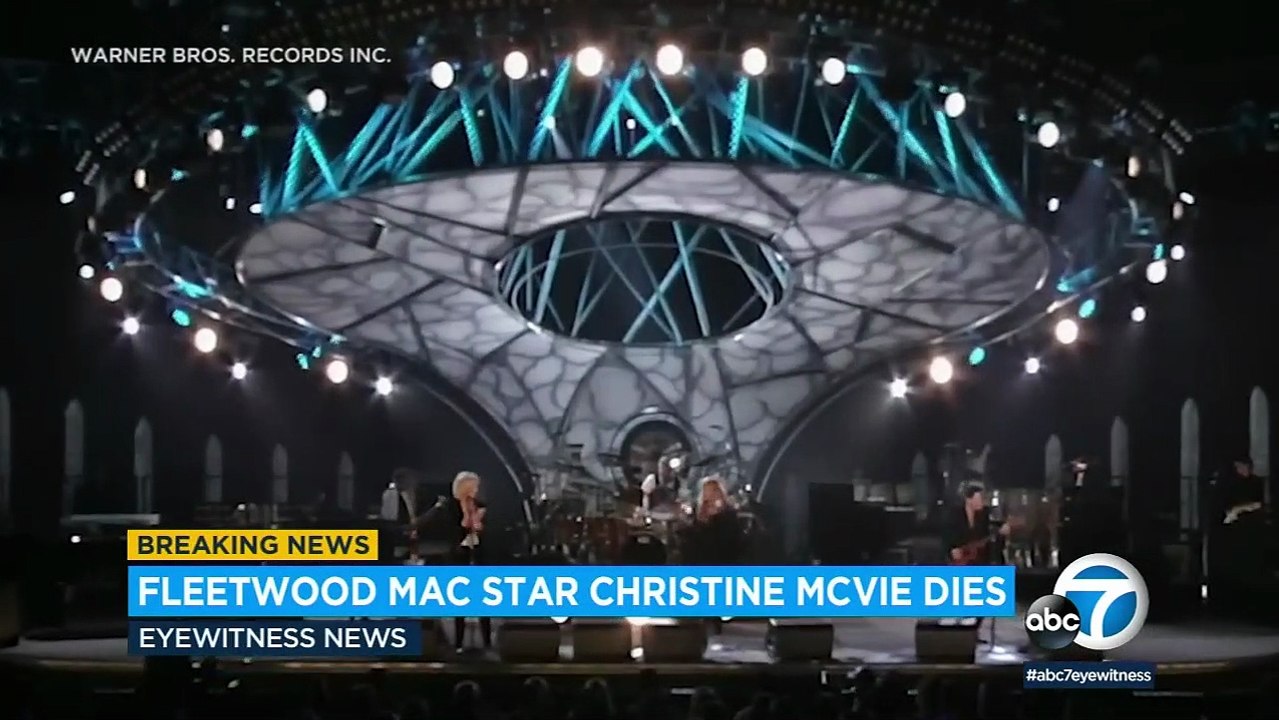 La chanteuse-compositrice du groupe de rock britannique Fleetwood Mac, Christine McVie, qui avait également connu le succès en menant une carrière solo, est décédée à l'âge de 79 ans - VIDEO