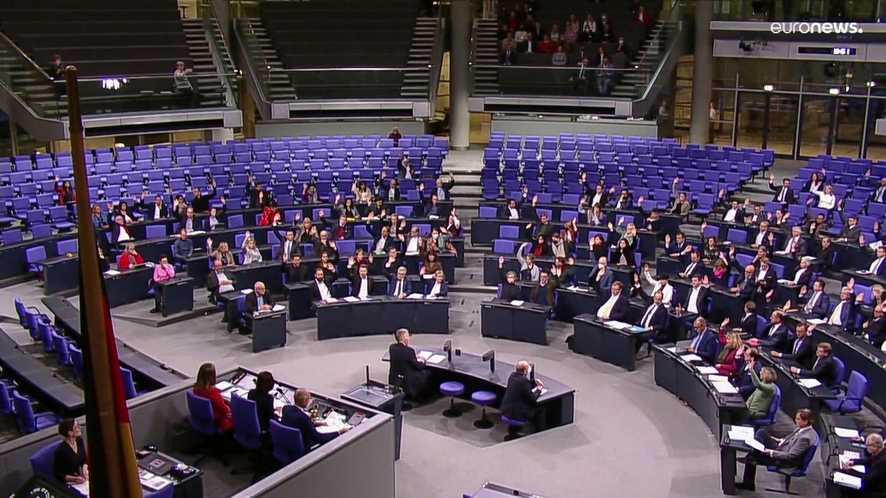 Holodomor: Germany's parliament recognises Ukraine's 1930s famine as 'genocide'