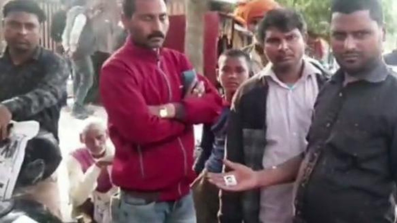 देवरिया: संदिग्ध परिस्थितियों में घर में मिला व्यक्ति का शव, हत्या की आशंका