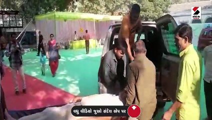 ભાવનગરમાં 66 વર્ષીય વૃદ્ધ હોસ્પિટલમાંથી એમ્બ્યુલન્સમાં બેસીને મતદાન કરવા ગયા