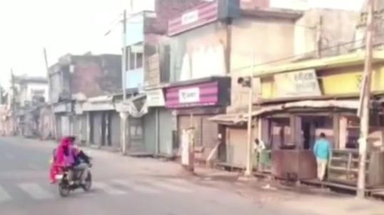 अयोध्या: आर्थिक मंदी और नौकरी के कम होते अवसरों पर जानिए युवा की राय