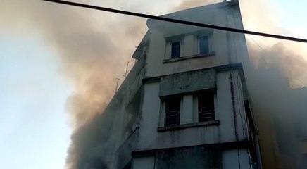 ভরদুপুরে নিউটাউন বলাকা আবাসনে অগ্নিকাণ্ড, আহত ১ | Oneindia Bengali