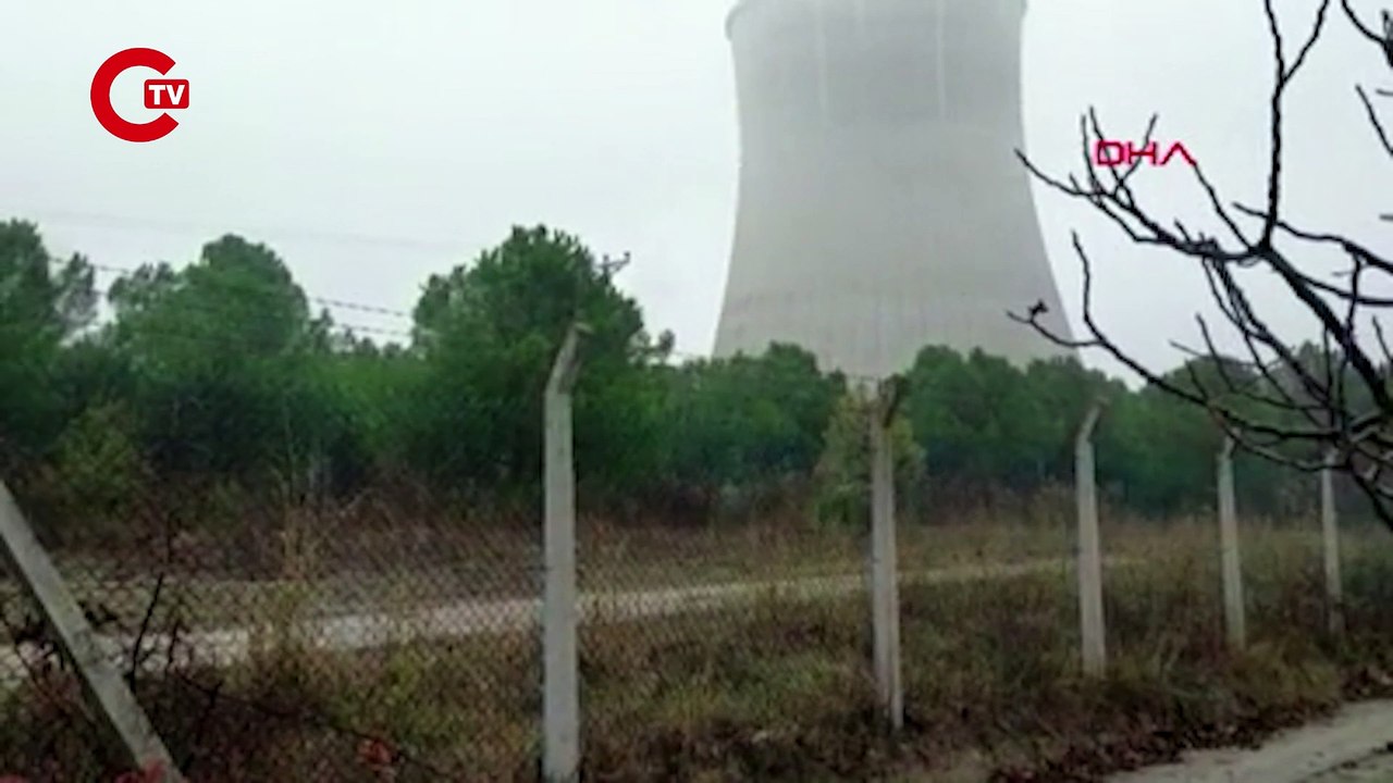 Bursa'da termik santral yakınlarına motorlu uçak düştü 2 kişi yaşamını yitirdi, yaralılar var