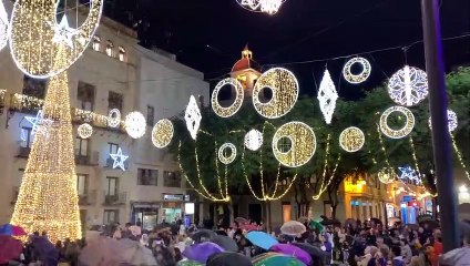 Así ha sido el encendido navideño en Elche.