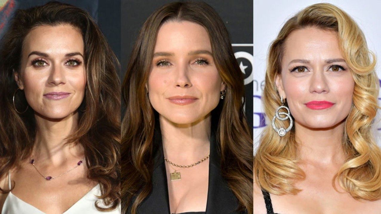 Hilarie Burton Morgan, Sophia Bush Allege ‘One Tree Hill’ Boss Told Them to Do ‘Maxim’ Shoot or “Lose Their Jobs” | THR News