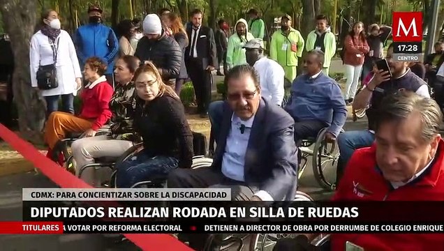 Diputados entregan 500 sillas de ruedas y beneficiarios realizan rodada en CdMx