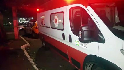 Peladão é socorrido pelo Samu na Av. Carlos Gomes