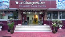 โซเชียล สุดทึ่งความสามารถ ตำรวจไทย ขี่จยย.ดันรถกระบะไปเติมน้ำมัน (มีคลิป)