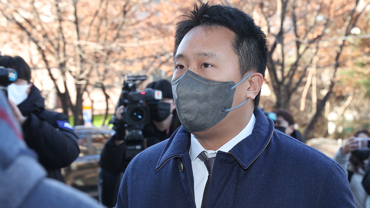 '테라·루나 공동창업자' 구속 갈림길...영장심사 출석 / YTN