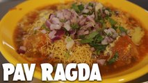 Gujarat Famous Street Food Pav Ragda Recipe - Make crispy And Tasty Pav Ragda With Cook book