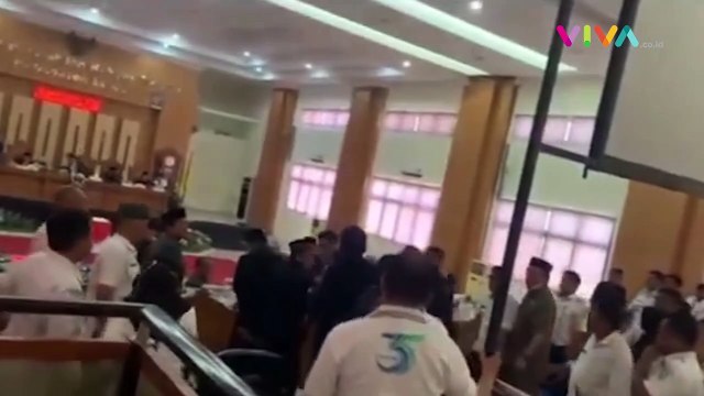 Masalah Sepele, Anggota DPRD Luwu Ngamuk saat Rapat APBD
