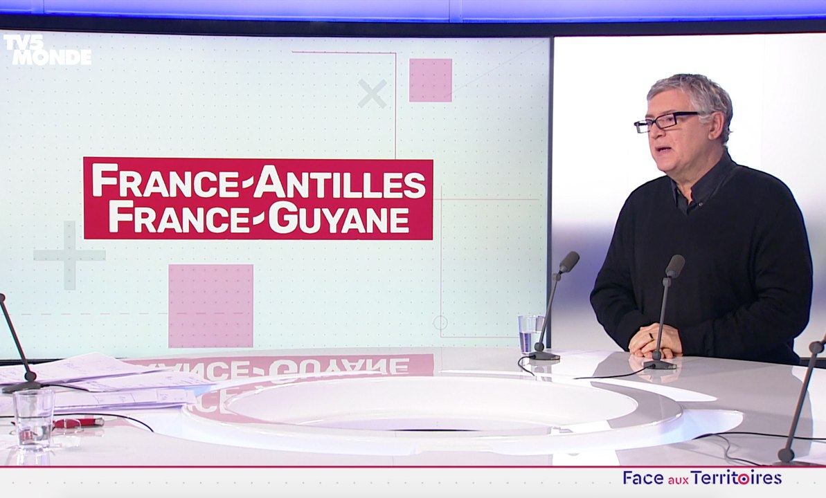 FACE AUX TERRITOIRES 01-12-22 ONFRAY Michel