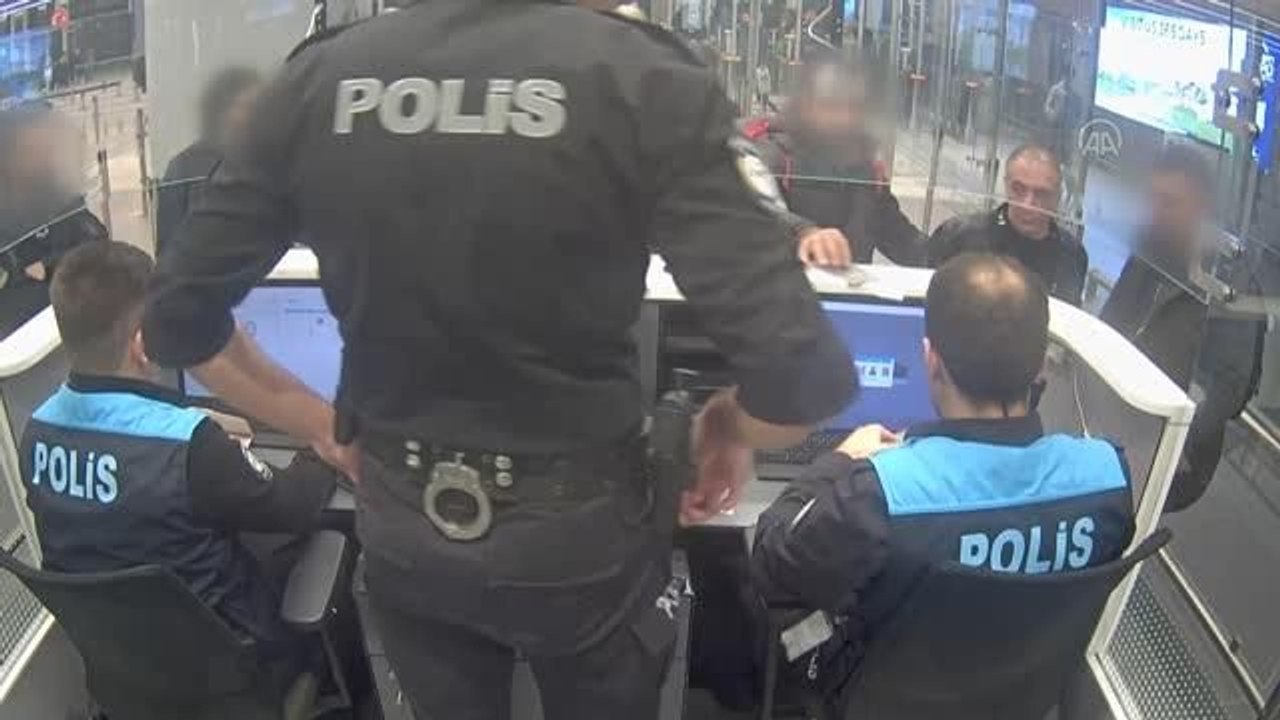 Kırmızı bültenle aranan cinayet zanlısı Almanya'da yakalanarak Türkiye'ye getirildi