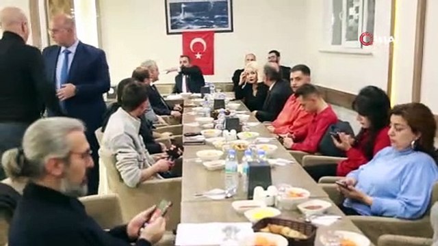 Tansu Çiller partinin başına gelmeyince toplu olarak istifa ettiler!