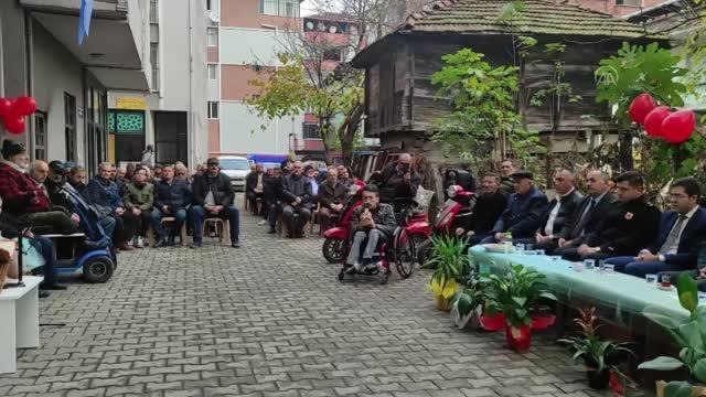 Dünya Engelliler Günü'nde okunan Kur'an-Kerim ve ilahiler işaret diliyle anlatıldı