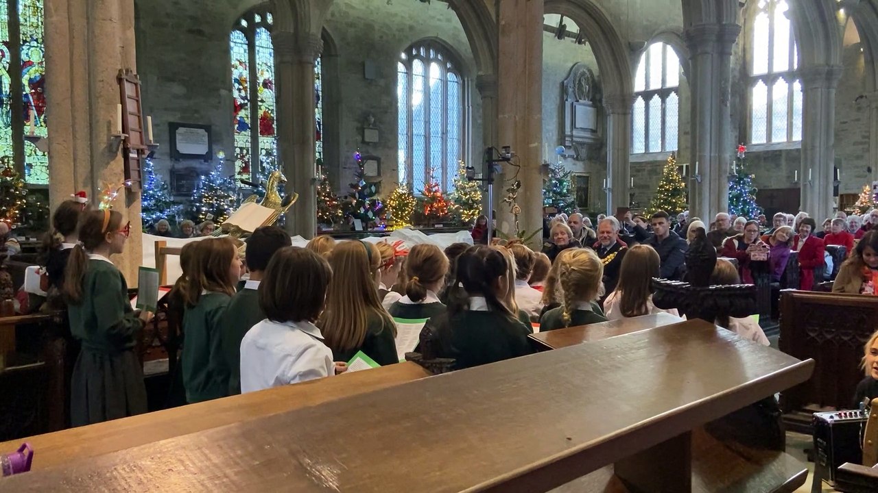 St Peter’s Junior School in Tavistock sing at Christmas Tree Festival