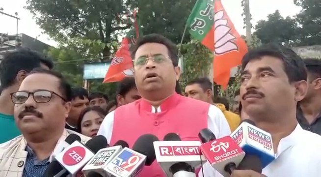 বাংলার ধেড়ে ইঁদুর মানে অভিষেক বন্দ্যোপাধ্যায়: সৌমিত্র খাঁ | Oneindia Bengali