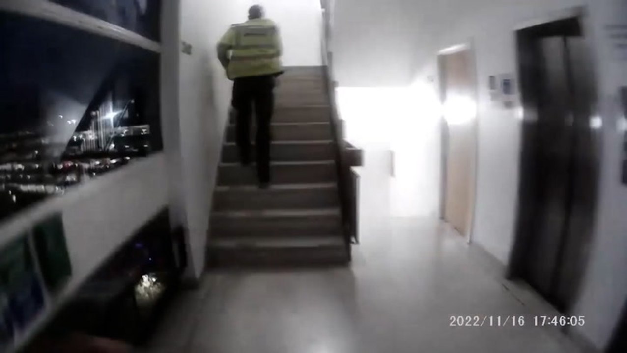 Mother and children rescued from burning building in dramatic bodycam footage