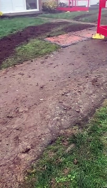 Corby Cam Close mud pit
