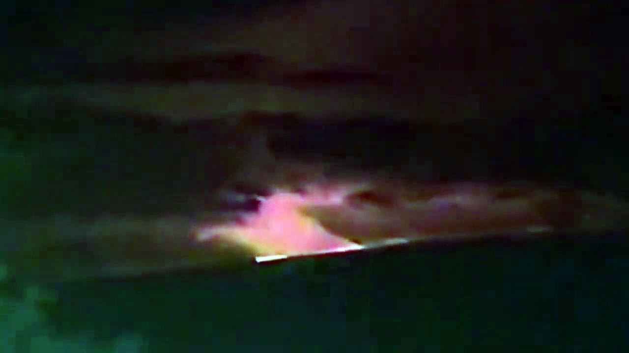 Mauna Loa Volcano Erupts in Hawaii, USA Live