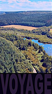 1 - LAC DE SAINT-AGNAN vu du ciel (dans le Morvan en Bourgogne Franche-Comté)