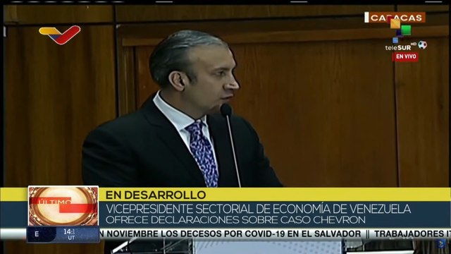 Venezuela celebra la firma de contratos entre PDVSA y Chevron