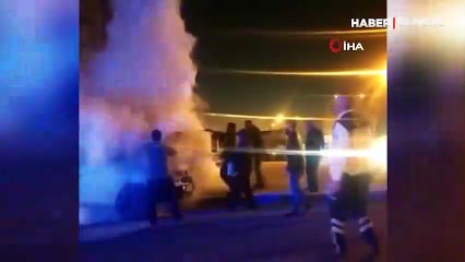 Park halindeki kamyonet böyle yandı