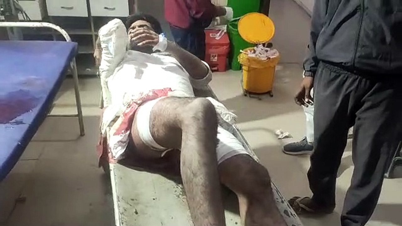 सिंचाई पानी की बारी से पूर्व मोघा संभालने गए जीजा साले पर फायरिंग