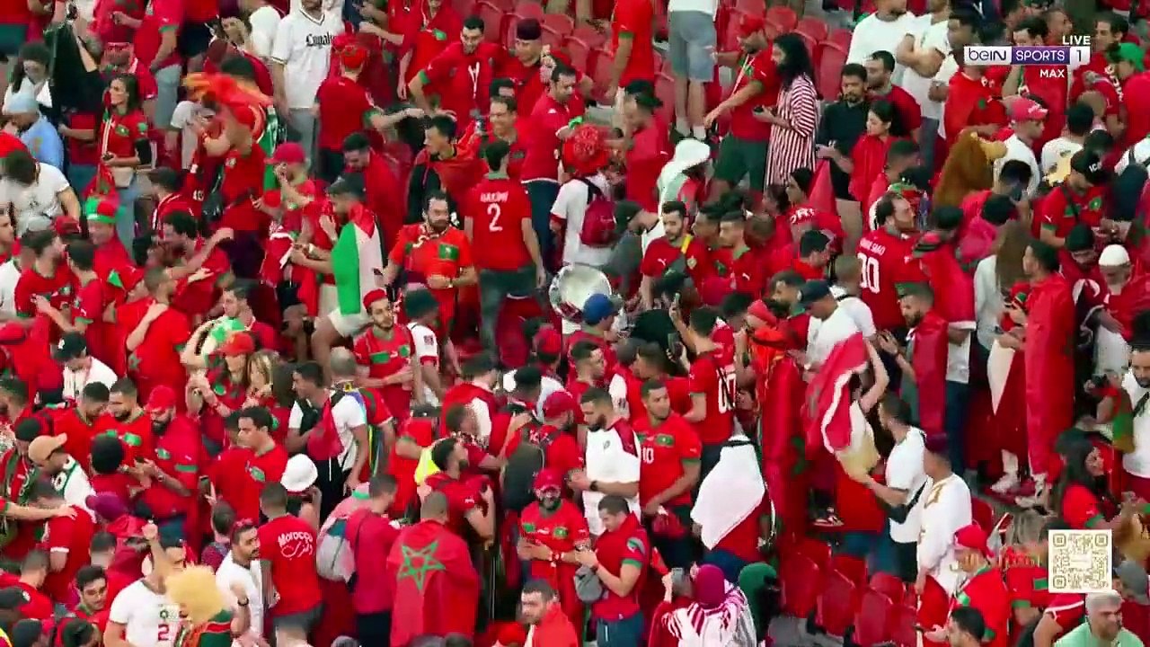 يوسف شيبو و سعدون الكواري في الاستوديو بعد فوز...