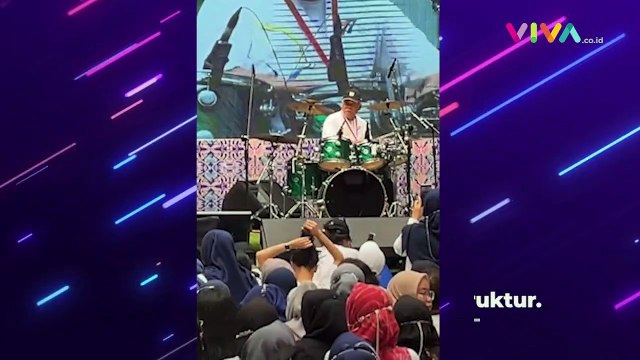 KELAS! Menteri Basuki Ngerap di Acara Hari Bakti PU
