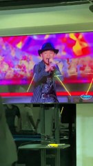 Hình ảnh hiện tại của “thần đồng âm nhạc” bé Châu sau biến cố phá sản