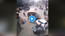 VIDEO : चलती बस में रुक गई ड्राइवर की धड़कनें, बेकाबू बस ने कई लोगों को रौंदा, एक की मौत