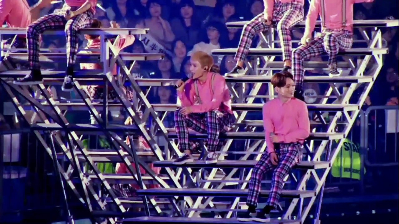 EXO - First Snow (The Exoluxion in Seoul)