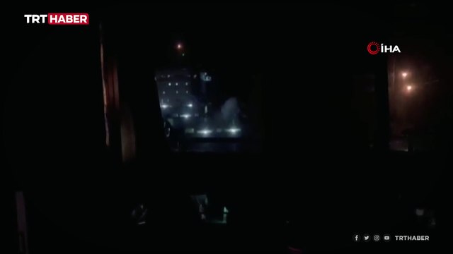 Ahırkapı açıklarında çarpışan iki gemi, emniyetle demirletildi