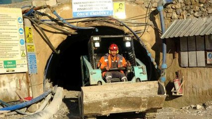 Madencilerin yer altında ekmek mücadelesi