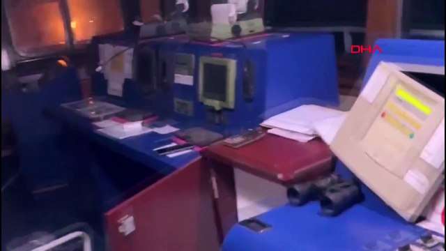 İstanbul Boğazı'nda korku dolu anlar! 2 gemi çarpıştı!