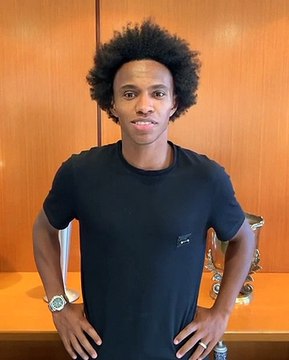 Willian parabeniza Corinthians pelos 111 anos: Vai Corinthians