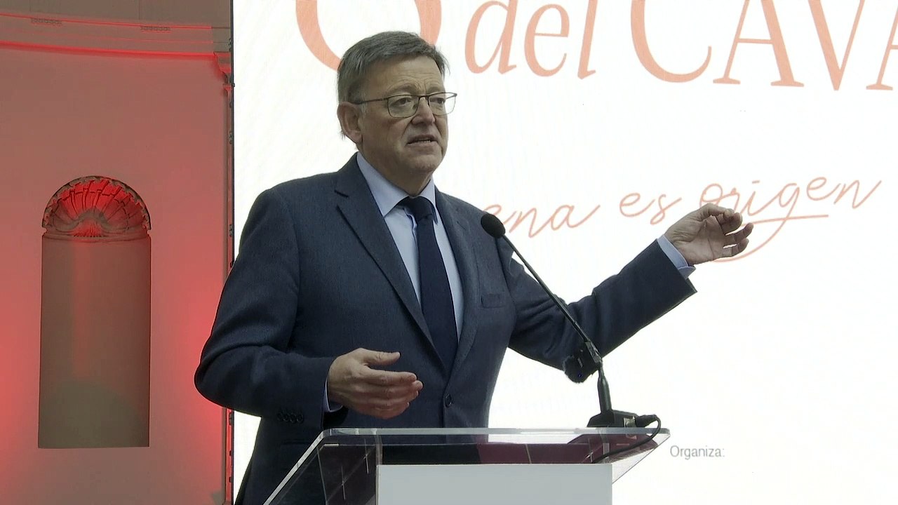 Puig: "Con este brindis con el Cava de Requena,...