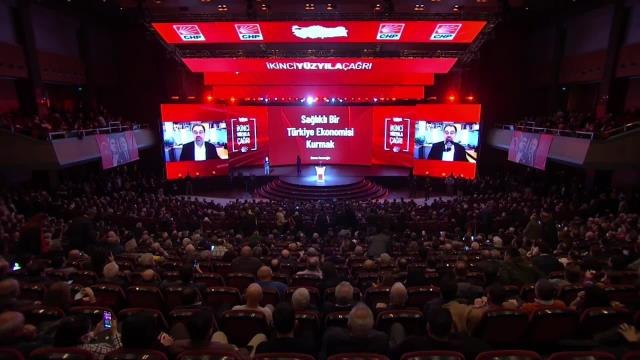 CHP'nin İkinci Yüzyıla Çağrı Buluşması... Prof. Dr. Daron Acemoğlu: Türkiye'nin Demokrasiyi ve Sağlıklı Bir Ekonomiyi Aynı Anda Kurması Lazım....