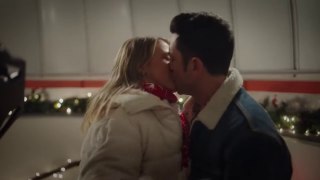 A COZY CHRISTMAS INN | Trailer (New 2022) | Jodie Sweetin, Romance Movie