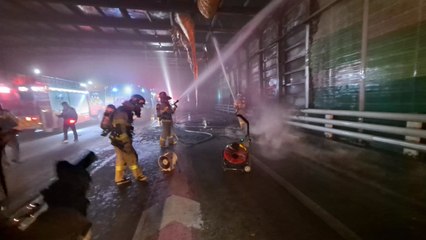 수도권제2순환고속도로 터널 조명 화재...인명 피해 없어 / YTN